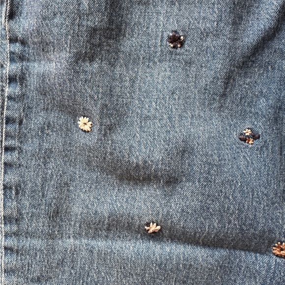 Universal Thread Floral Jeans, Size 4/27S - Picture 7 of 7